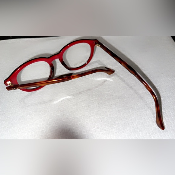 Gucci eye glasses - Picture 3 of 3